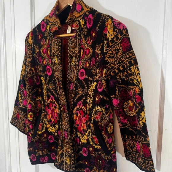 Anthropologie Cardigan Granola Grannycore XS Black Pink - Picture 2 of 7